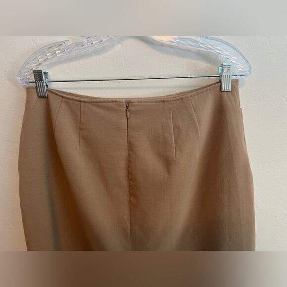 Apostrophe Essentials Well Made Tan Women’s Skirt Size: 12 (Medium) - Picture 5 of 7